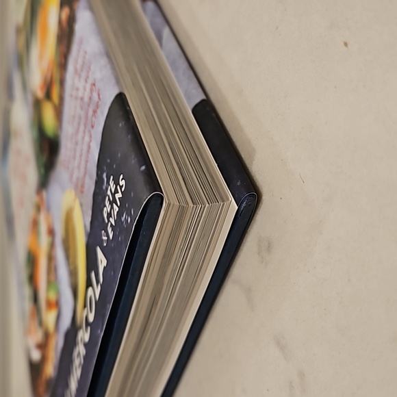 Fat For Fuel Ketogenic Cookbook by Dr. Joseph Mercola & Pete Evans - Picture 3 of 9